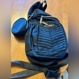Steve Madden Sling Handbag